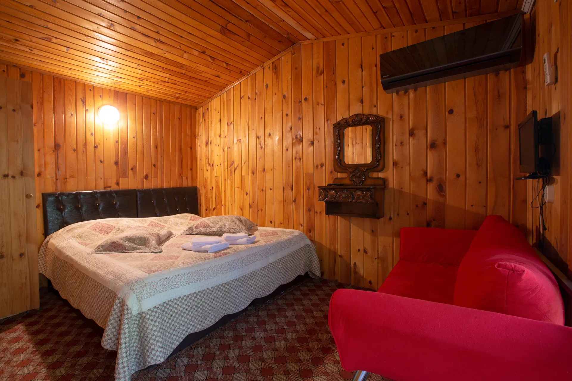Çiftler İçin Sonbahar Bungalov Kaçamağı
